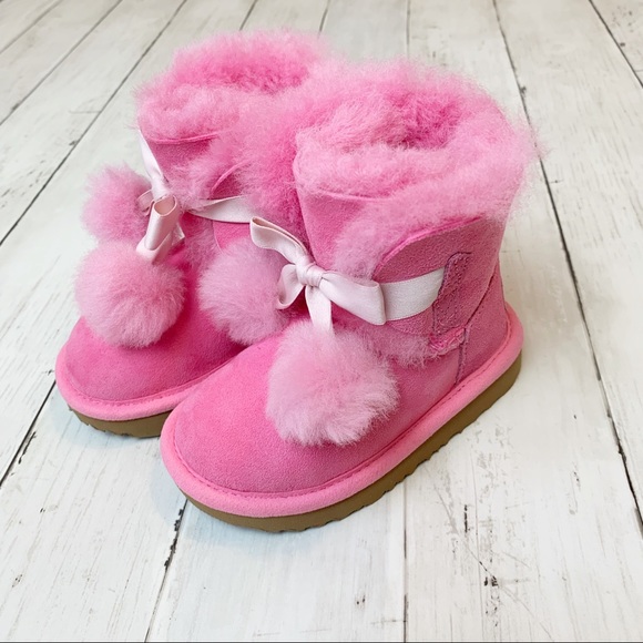 ugg gita pink